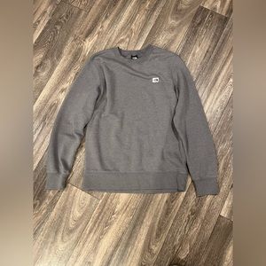The North Face M Gray Crew Neck Sweatshirt